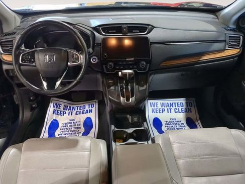 Used 2019 Honda CR-V Touring image 10