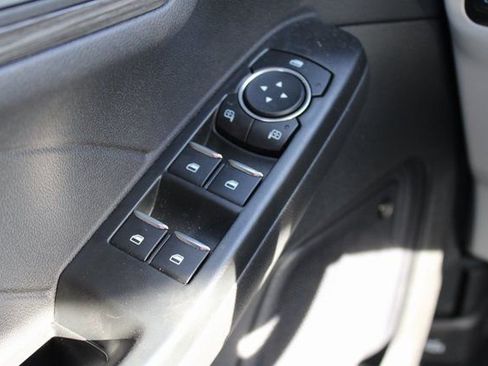 Used 2024 Ford Escape Platinum w/ Premium Technology Package image 25