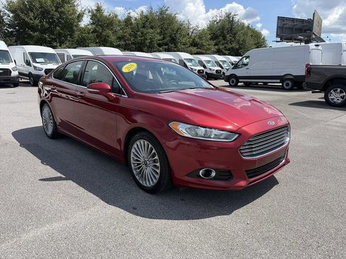 Used 2016 Ford Fusion Titanium FWD image 9