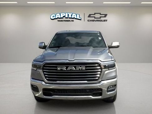 Used 2025 RAM 1500 Laramie AWD/4WD image 8