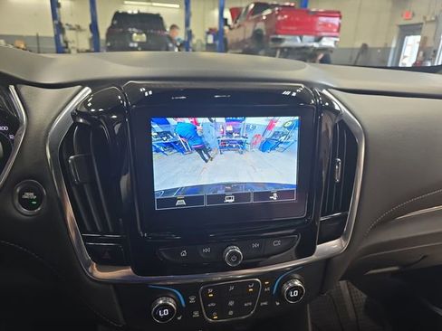 Used 2023 Chevrolet Traverse LT w/ LPO, Floor Liner Package image 29