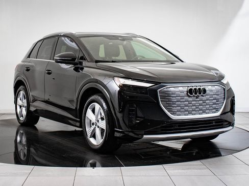 Used 2022 Audi Q4 e-tron Premium w/ Convenience Package image 12