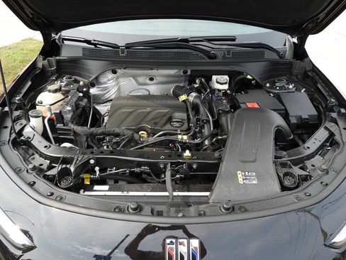Used 2024 Buick Envista Avenir FWD image 45