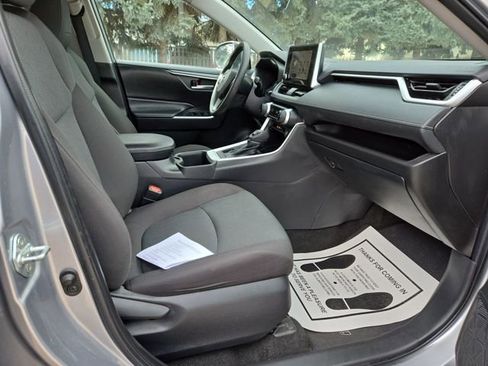 Used 2023 Toyota RAV4 XLE image 37