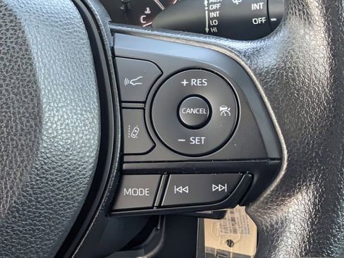 Used 2024 Toyota RAV4 LE FWD image 19