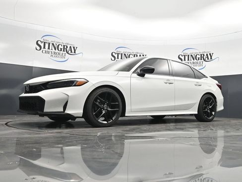 Used 2025 Honda Civic Sport image 28