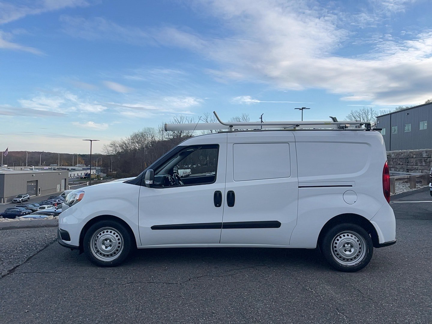 Used 2022 RAM ProMaster City Tradesman FWD image 5