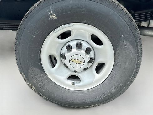 New 2024 Chevrolet Express 3500 w/ Power Convenience Package RWD image 18