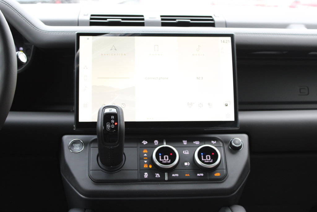 New 2026 Land Rover Defender 110 S AWD/4WD image 11
