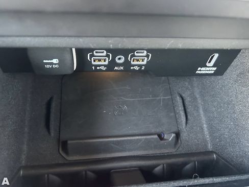 Certified 2022 Jeep Grand Wagoneer Series III w/ Flexible Seating Group AWD/4WD image 26