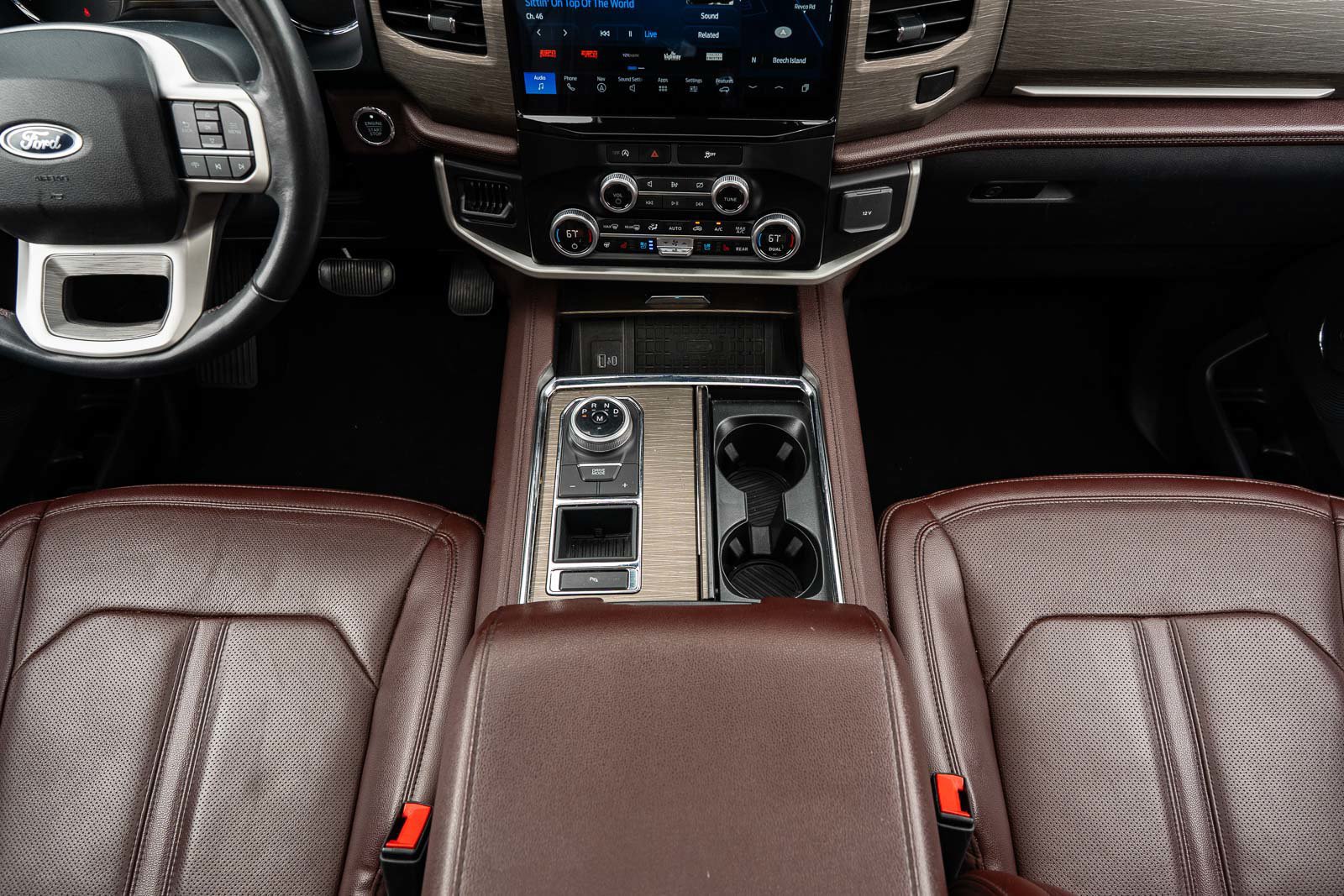 Used 2024 Ford Expedition Limited RWD image 30