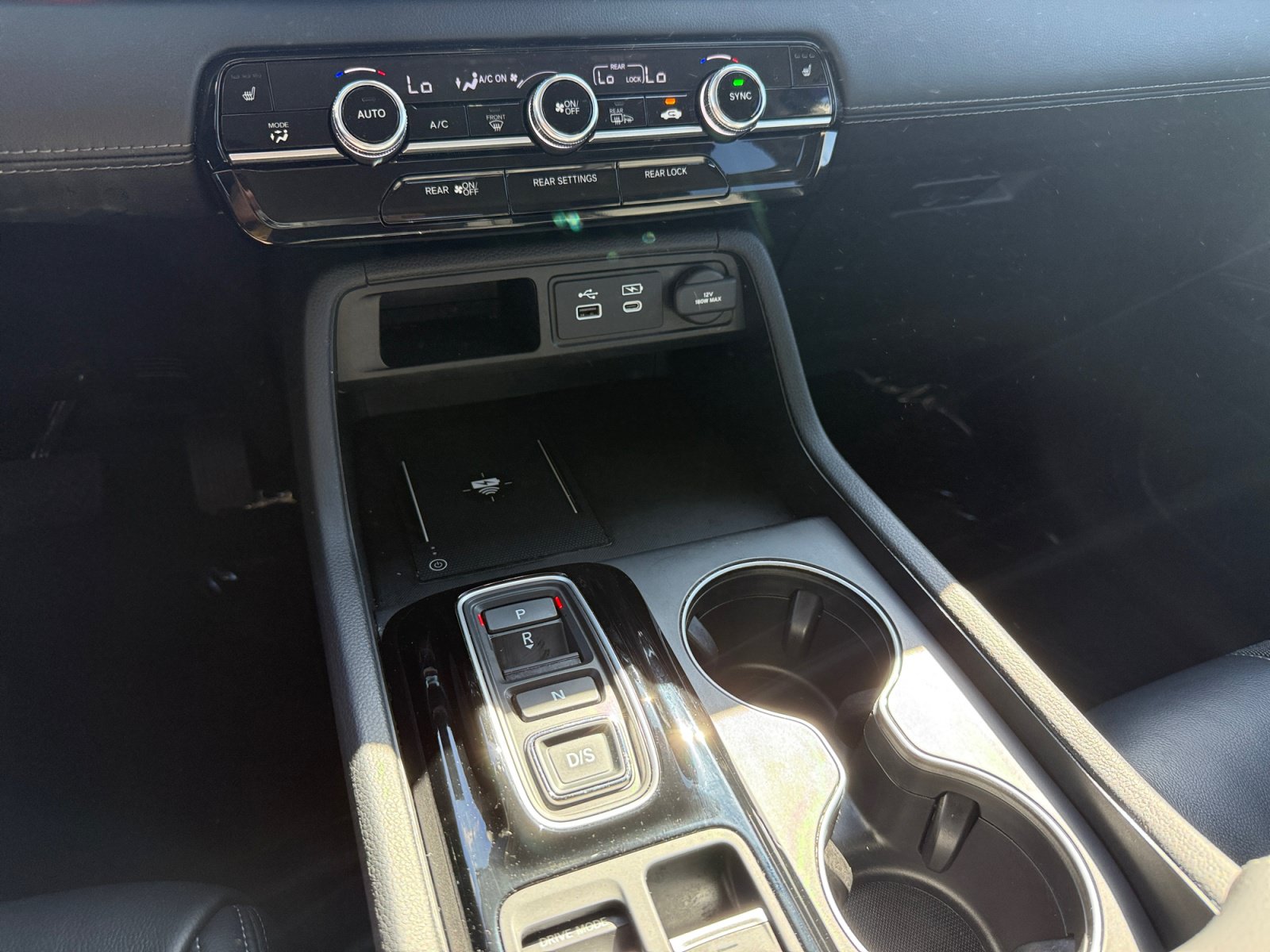 Used 2025 Honda Pilot EX-L image 13