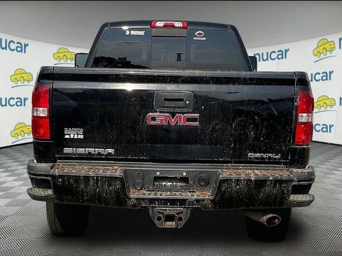 Used 2019 GMC Sierra 2500 Denali AWD/4WD image 3