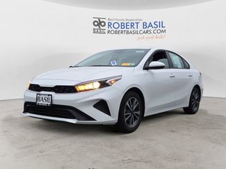 Used 2022 Kia Forte LXS image 1