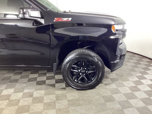 Used 2021 Chevrolet Silverado 1500 LT Trail Boss w/ Bed Protection Package AWD/4WD image 7
