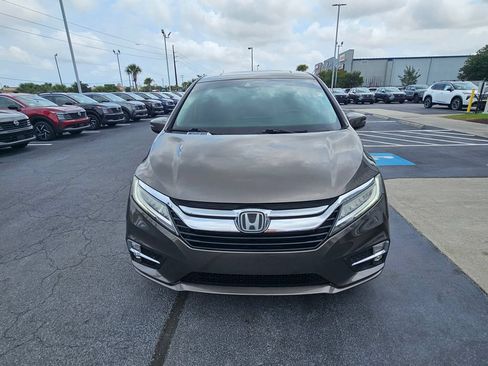 Used 2019 Honda Odyssey Elite image 4