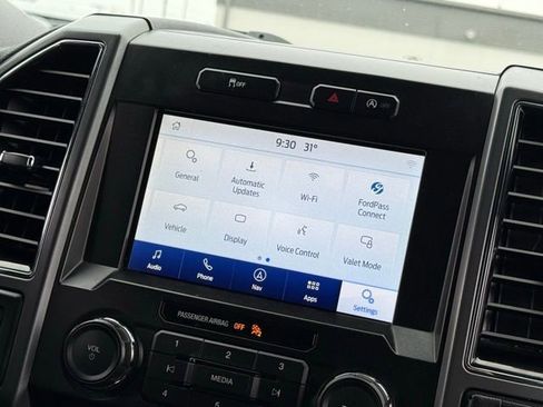 Used 2019 Ford F150 XLT w/ Equipment Group 302A Luxury image 19