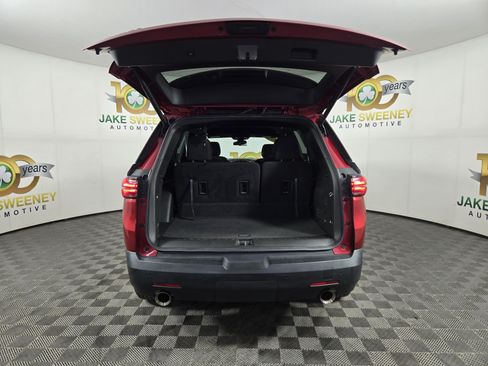 Used 2022 Chevrolet Traverse LT AWD/4WD image 33