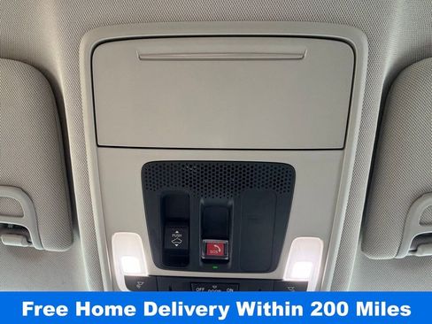 Used 2023 Honda Accord Touring image 29