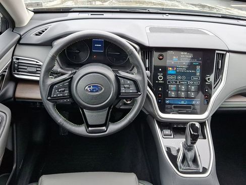 Certified 2025 Subaru Outback Onyx Edition image 10