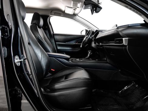 Used 2020 MAZDA CX-30 AWD w/ Select Package image 34