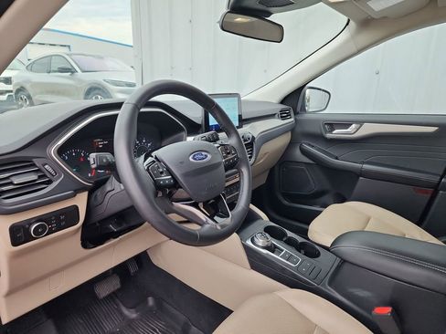 Used 2022 Ford Escape SEL image 14