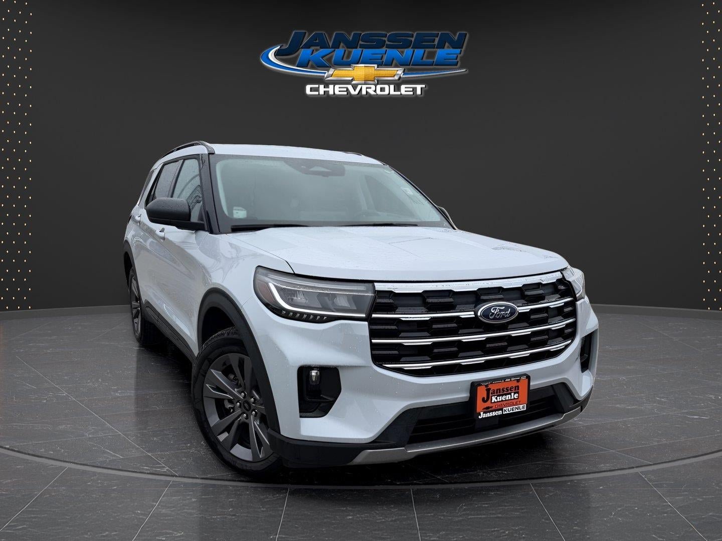 Used 2026 Ford Explorer Active w/ Active Comfort Package AWD/4WD image 7