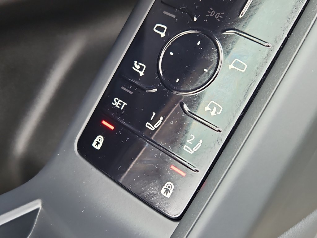 Certified 2025 Audi Q5 Premium AWD/4WD image 21