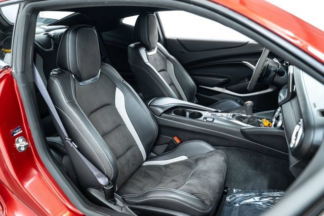 Used 2017 Chevrolet Camaro SS RWD image 23