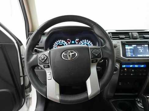 Used 2018 Toyota 4Runner Limited image 4