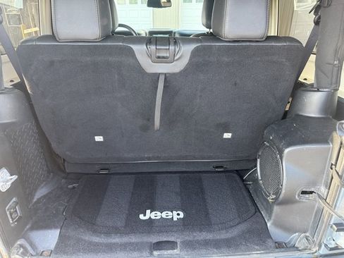 Used 2014 Jeep Wrangler Sahara w/ Trailer Tow Group AWD/4WD image 22
