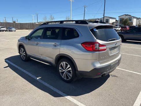 Used 2020 Subaru Ascent Limited w/ Popular Package #2A image 3