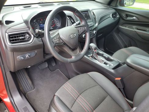Used 2024 Chevrolet Equinox RS FWD image 16