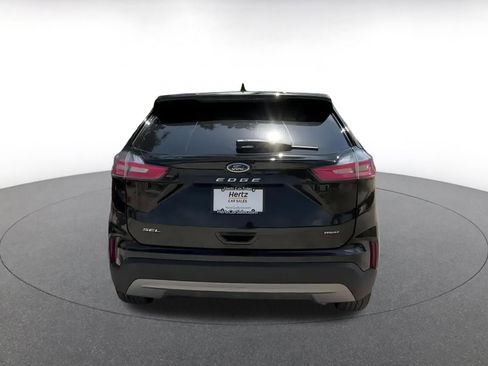 Used 2024 Ford Edge SEL image 12