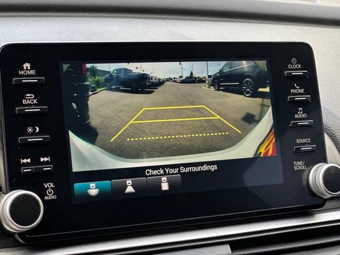 Used 2019 Honda Accord Sport image 18