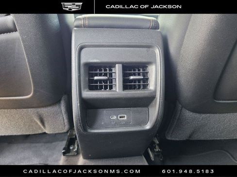 Certified 2023 Cadillac XT4 Sport FWD image 19