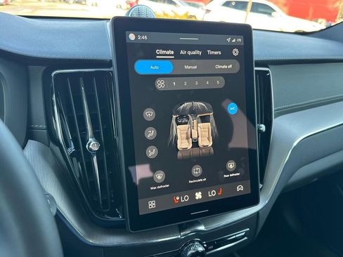 New 2026 Volvo XC60 T8 Ultra w/ Climate Package image 18