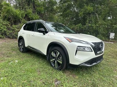 Used 2023 Nissan Rogue SL