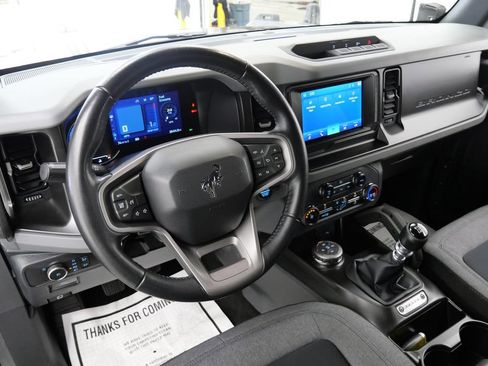 Used 2022 Ford Bronco Big Bend w/ Sasquatch Package AWD/4WD image 12