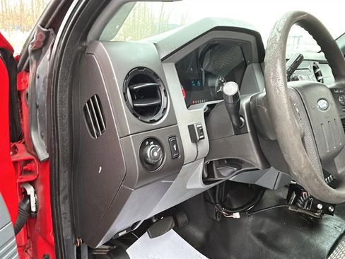 Used 2016 Ford F250 XL w/ Power Equipment Group image 33