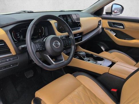 Used 2021 Nissan Rogue Platinum FWD image 14