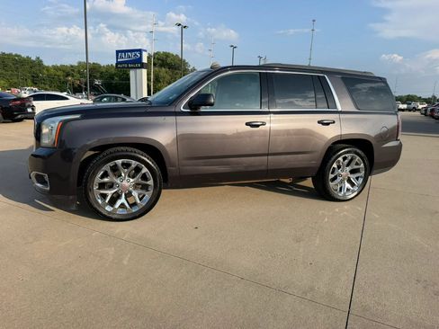Used 2015 GMC Yukon SLT RWD image 6