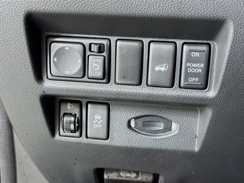Used 2012 INFINITI FX35 AWD w/ Premium Pkg image 16