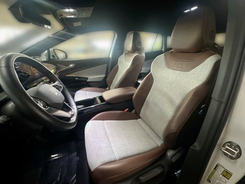 Certified 2023 Volkswagen ID.4 Pro RWD image 14