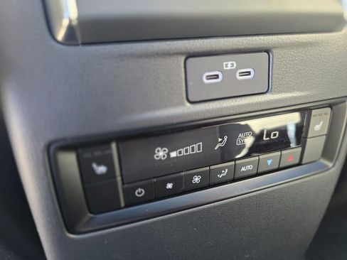 New 2026 MAZDA CX-90 Plug-In Hybrid w/Premium Sport AWD/4WD image 18