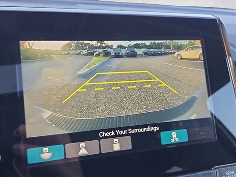 Used 2022 Honda Odyssey Touring image 12
