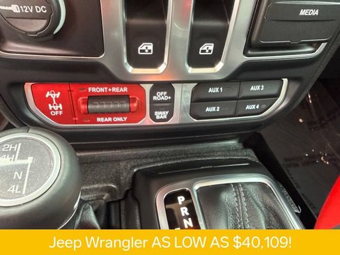 Used 2025 Jeep Wrangler Rubicon w/ Safety Group AWD/4WD image 10