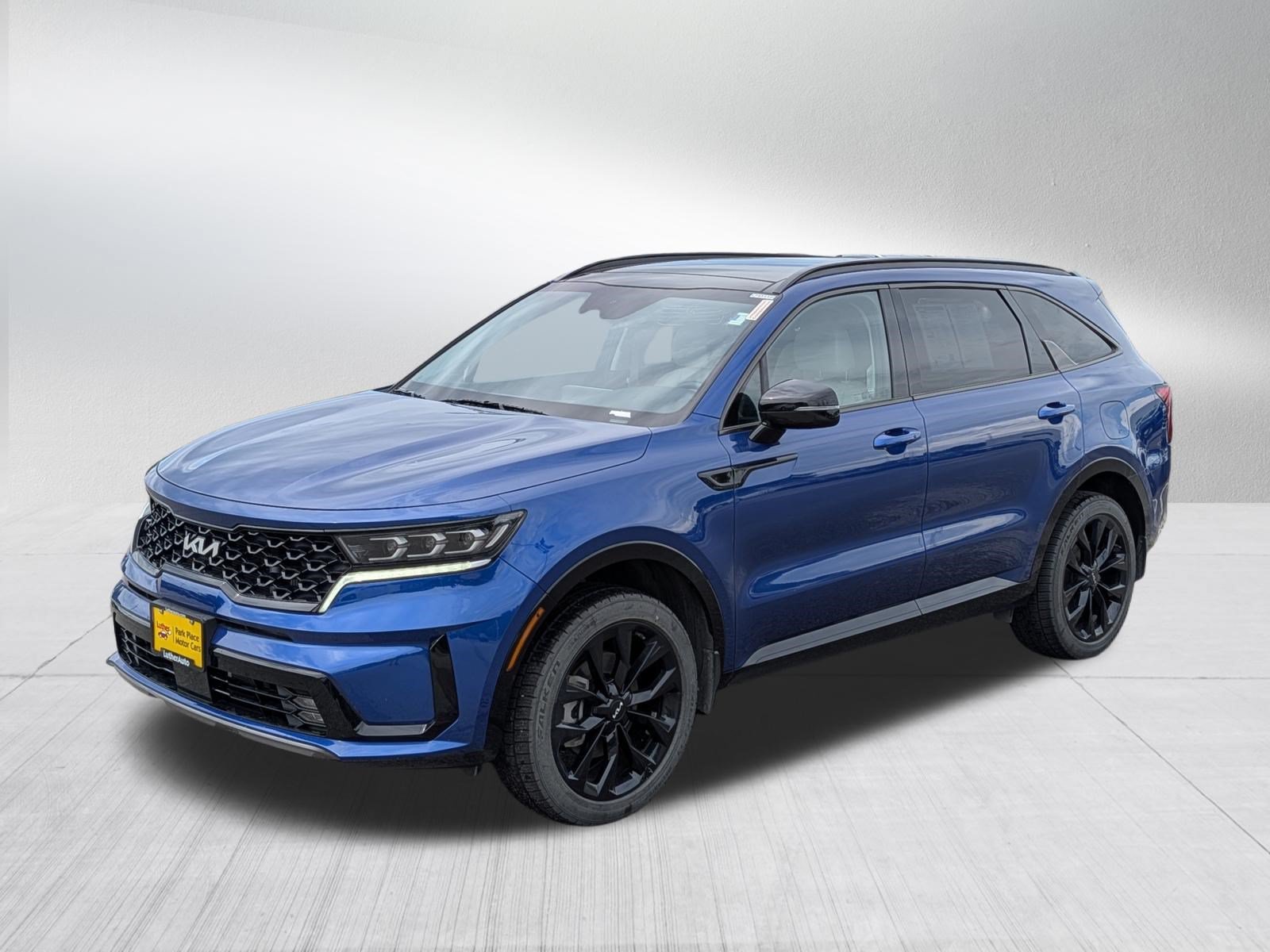 Used 2023 Kia Sorento SX AWD/4WD image 3