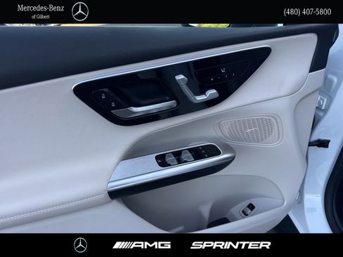 Certified 2025 Mercedes-Benz GLC 300 image 12