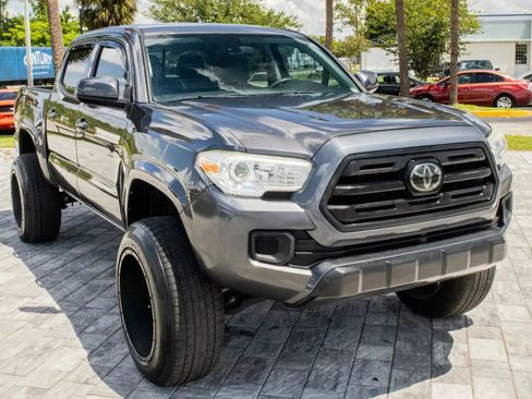 Used 2018 Toyota Tacoma SR w/ SR Convenience Package RWD image 1